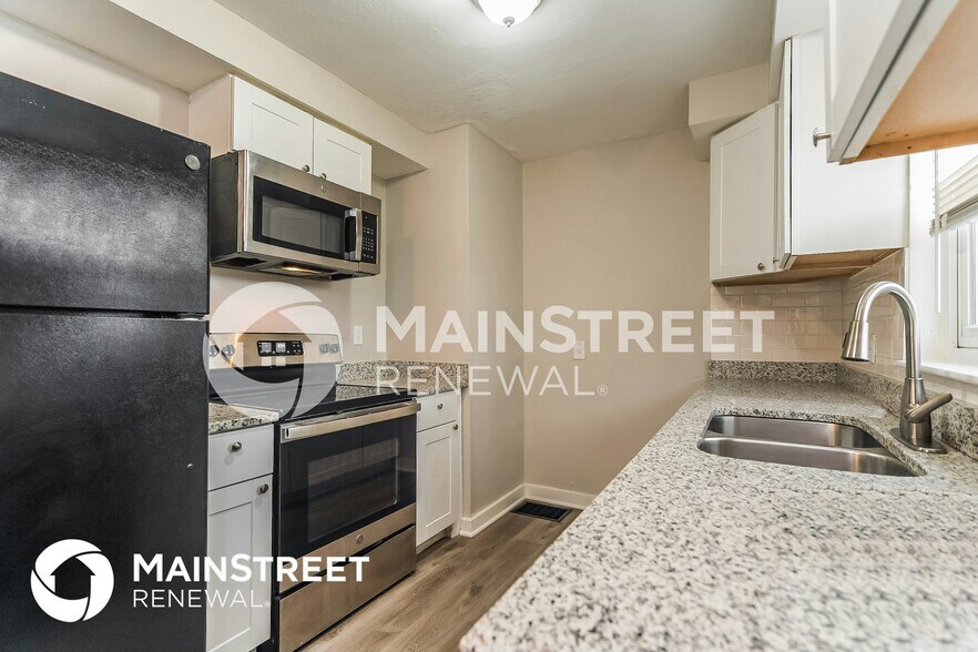 Building Photo - 3510 Norwood St