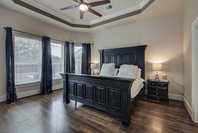 Building Photo - 27410 Starlit Ranch Drive