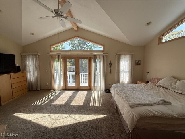 Building Photo - 8298 Valley Dr