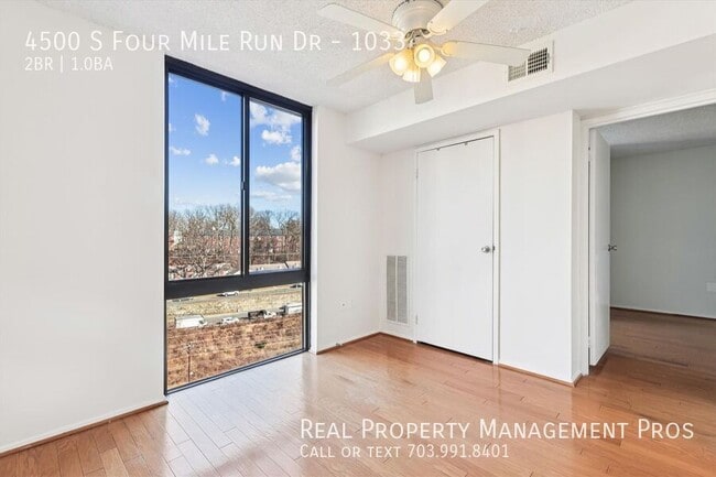 Building Photo - 4500 S Four Mile Run Dr