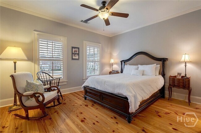 Building Photo - 3530 Greenleffe Dr