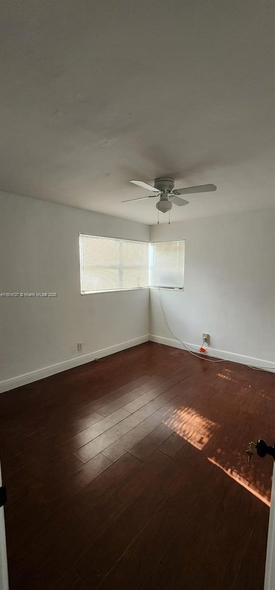 Building Photo - 371 NE 57th Ct