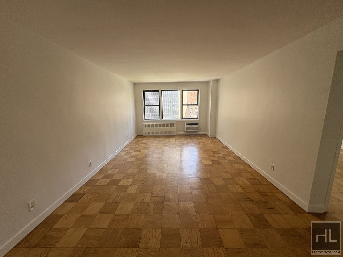 Building Photo - EAST 36 STREET