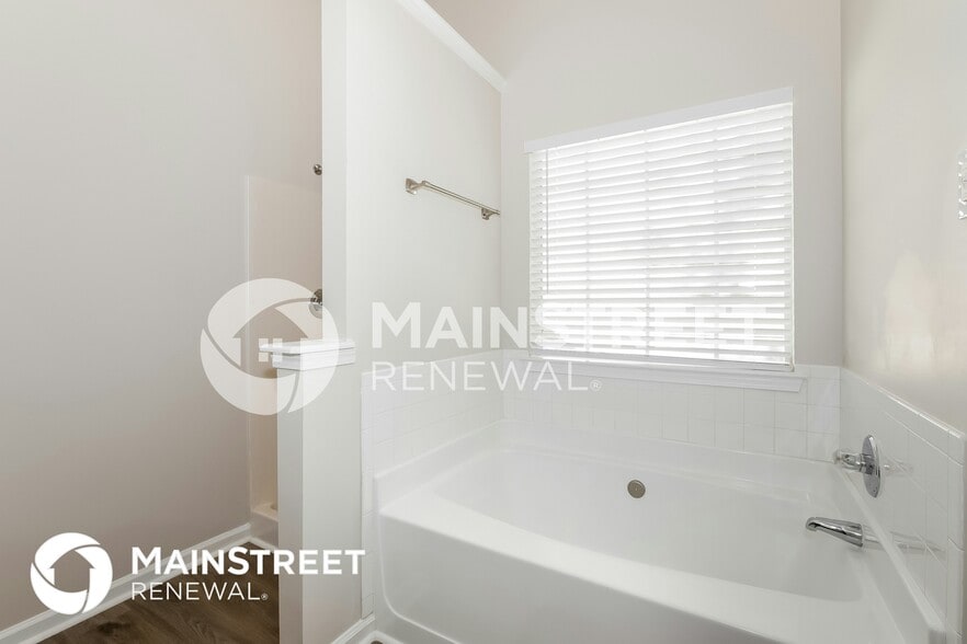 Building Photo - 1137 Gable Terrace