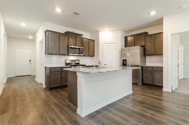 Building Photo - 406 Saddle Club Way