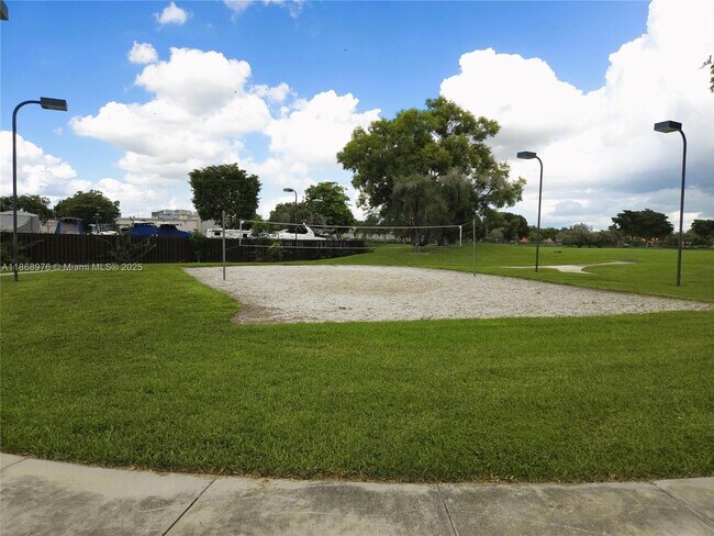 Building Photo - 15591 SW 45th Terrace