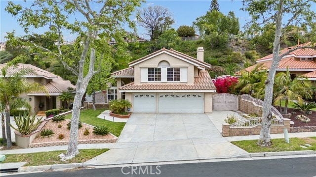 Building Photo - 1535 San Almada Rd