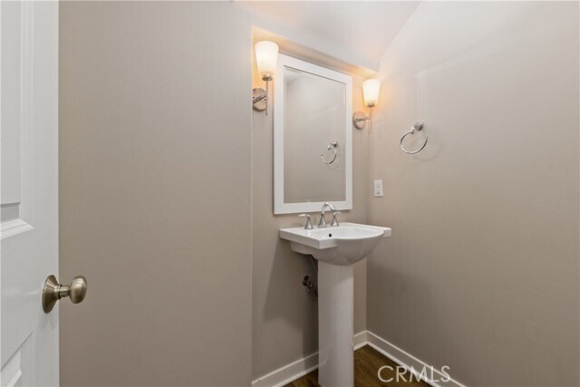 Building Photo - 59 Bay Laurel