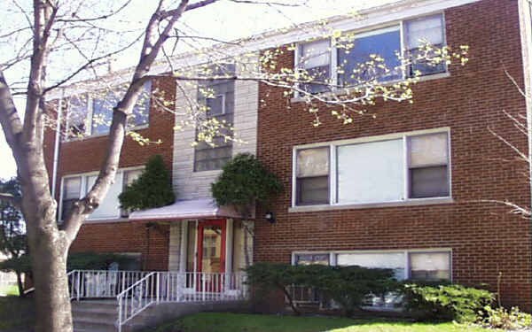 Primary Photo - 6739 N Hermitage Ave