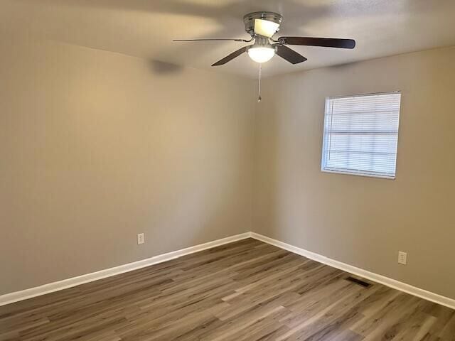 Building Photo - 745 20th St NE