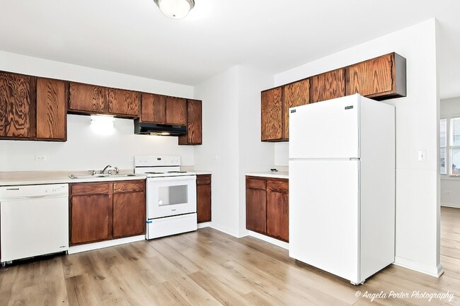 Building Photo - 829 Washington St