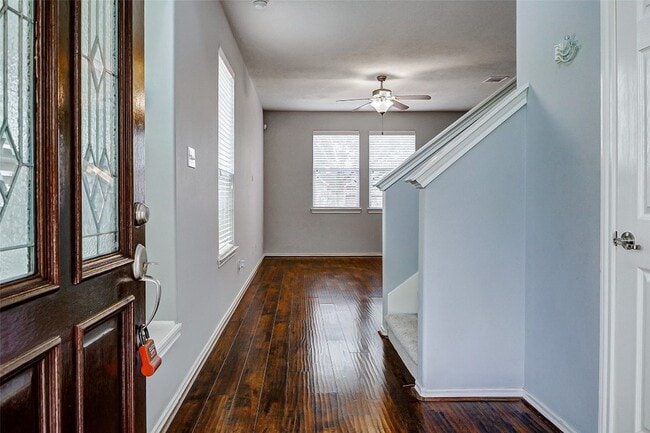 Building Photo - 24522 Folkstone Cir
