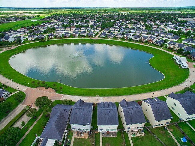 Building Photo - 6302 Torrance Elms Ct