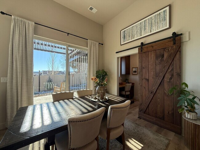 Building Photo - Your Private Oasis Awaits: Spacious 4BR Home with Premium Amenities