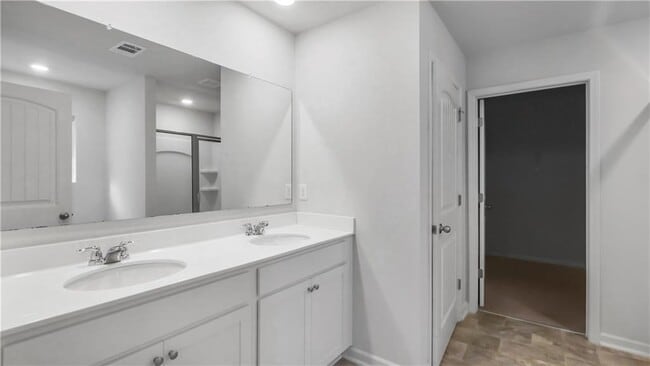 Building Photo - 1885 Ollie Crk