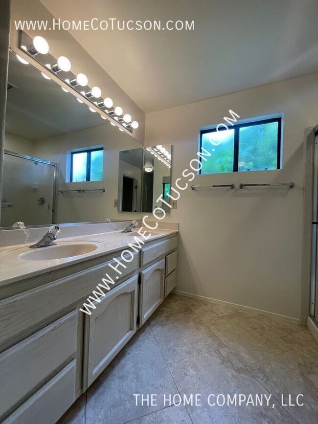 Building Photo - 37364 Arroyo Verde Dr