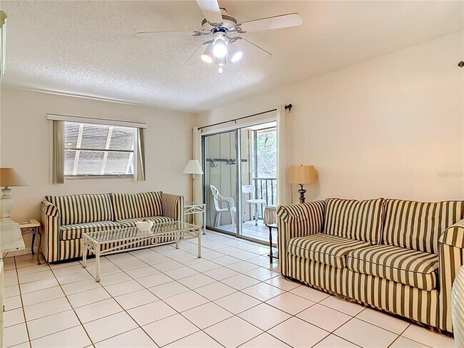 Building Photo - 110 Cypress Woods Ct