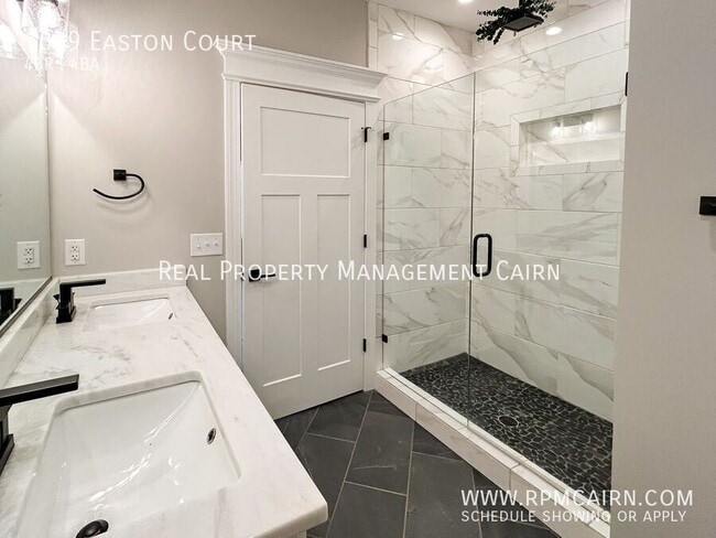 Building Photo - 1009 Easton Ct