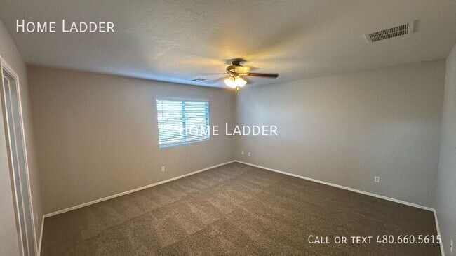 Building Photo - 6642 E Haven Ave