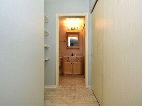 Building Photo - "Charming 2-Bedroom Oasis with 2 Full Bath...
