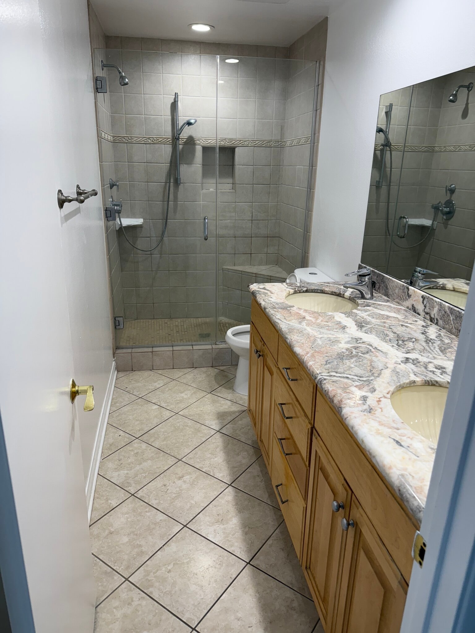 Building Photo - 4500 Whitsett Ave