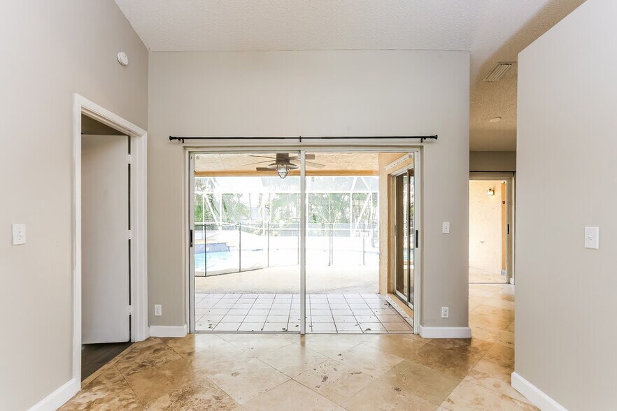 Building Photo - 4557 NW 51st St
