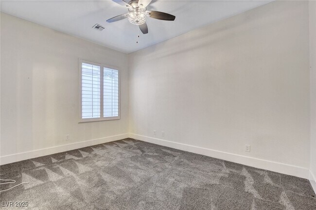 Building Photo - 10728 Elm Ridge Ave