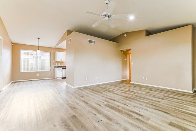 Building Photo - 4012 E Covina St