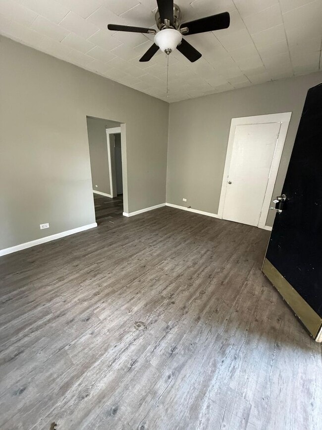 Building Photo - 2530 Pierce St