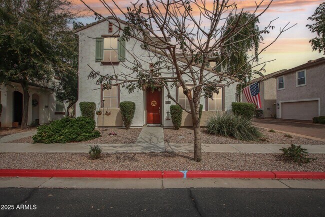 Building Photo - 10220 E Isleta Ave