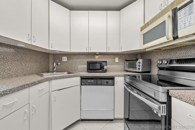 Building Photo - 344 Piedmont H