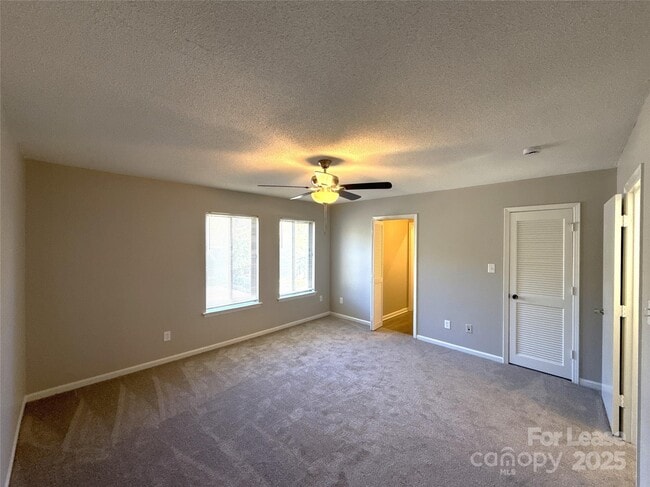 Building Photo - 11537 Turn Stone Ct