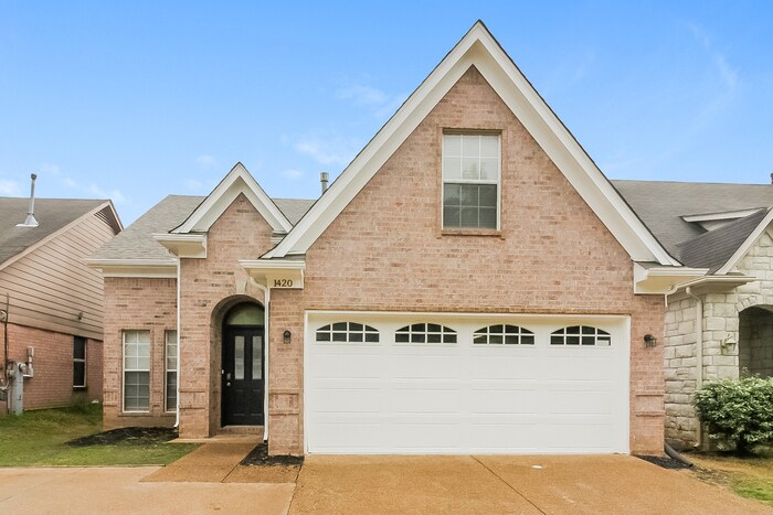 Primary Photo - 1420 Marhill Cove