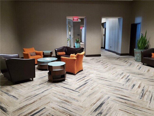 Building Photo - 1080 Peachtree St NE