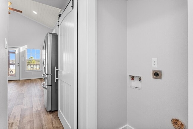 Building Photo - 12922 Longstreet Rd