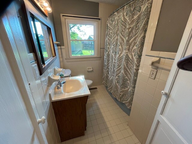 Building Photo - 1407 Bel Aire Dr