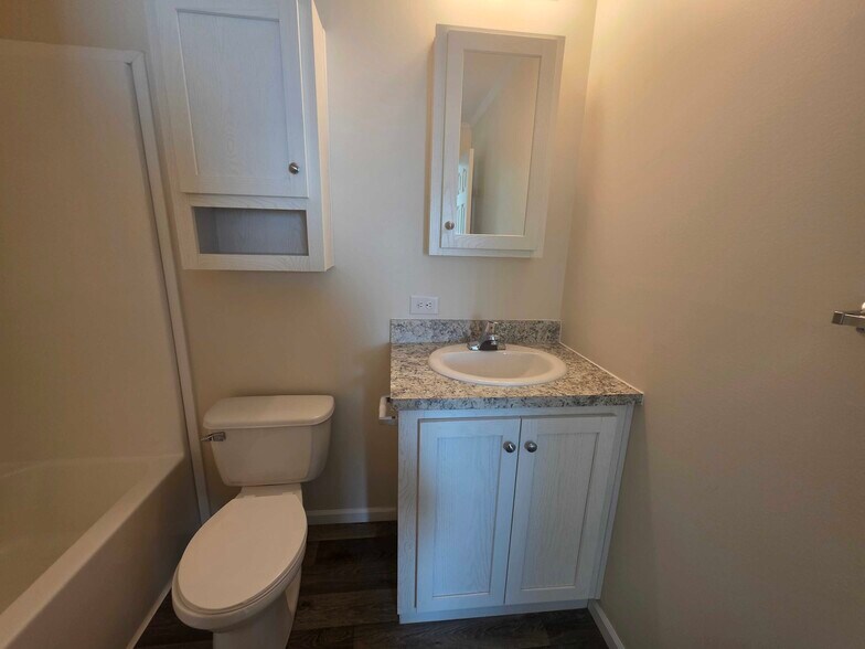 Building Photo - 3628 Birch St