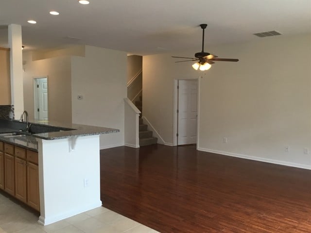 Building Photo - 2061 Jimmy Ln