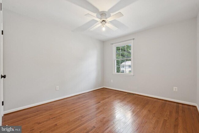Building Photo - 7401 Willshire Hunt Ct