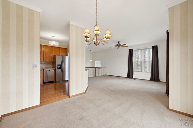 Building Photo - 1100 Ellsworth Dr