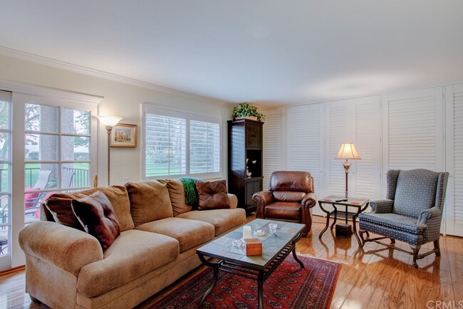 Building Photo - 5500 Paseo Del Lago W