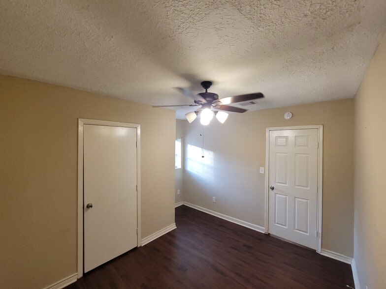 Bed #2 - 126 Gulf Pump Rd