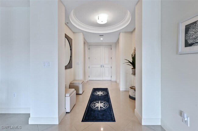 Building Photo - 1530 5th Ave S