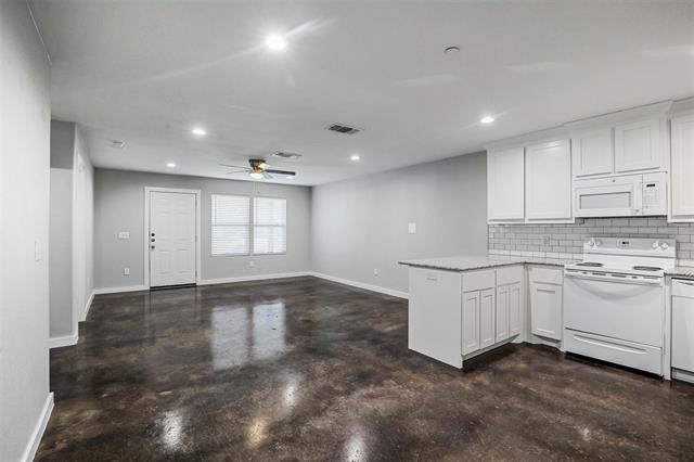 Building Photo - 410 S Mirick Ave