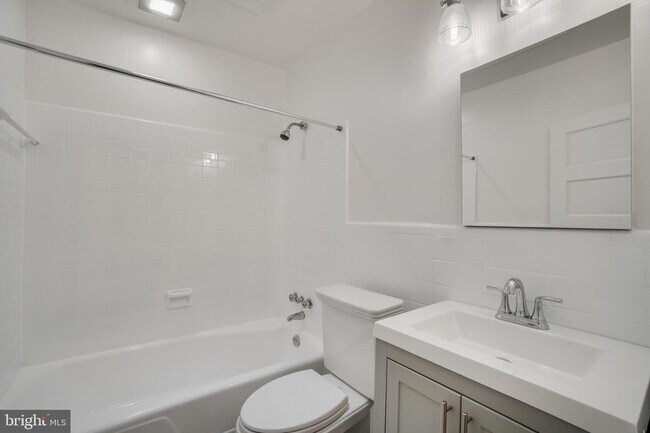 Building Photo - 2030 Pierce Mill Rd NW