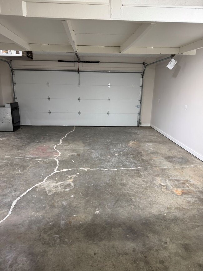 Building Photo - Available Nov. 24th 2025