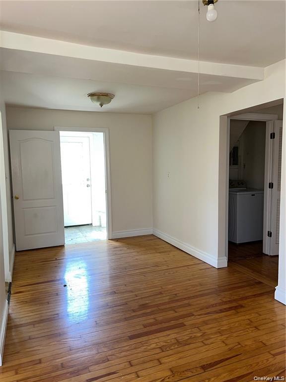 Building Photo - 91 Toleman Rd