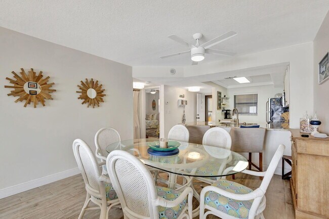 Building Photo - 9400 S Ocean Dr