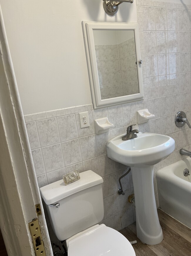 Building Photo - 101 Wilson Ave