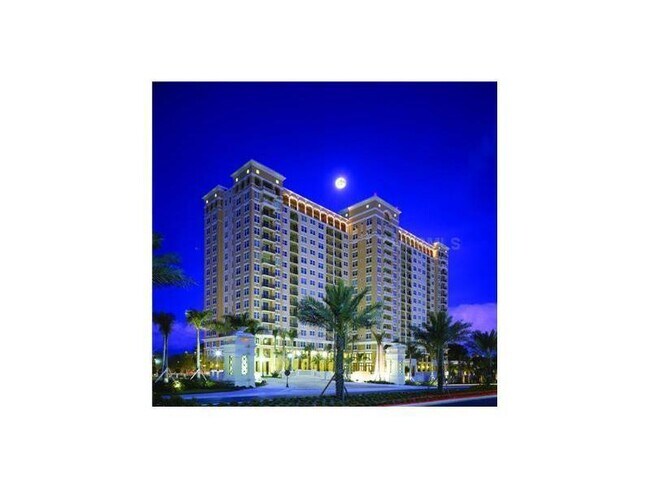 Primary Photo - DOWNTOWN SARASOTA ANNUAL TURNKEY FURNISHED...